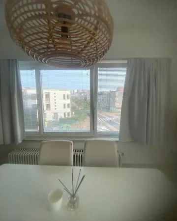 Residentie Malou Апартаменты *