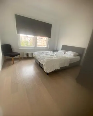 Residentie Malou Апартаменты *